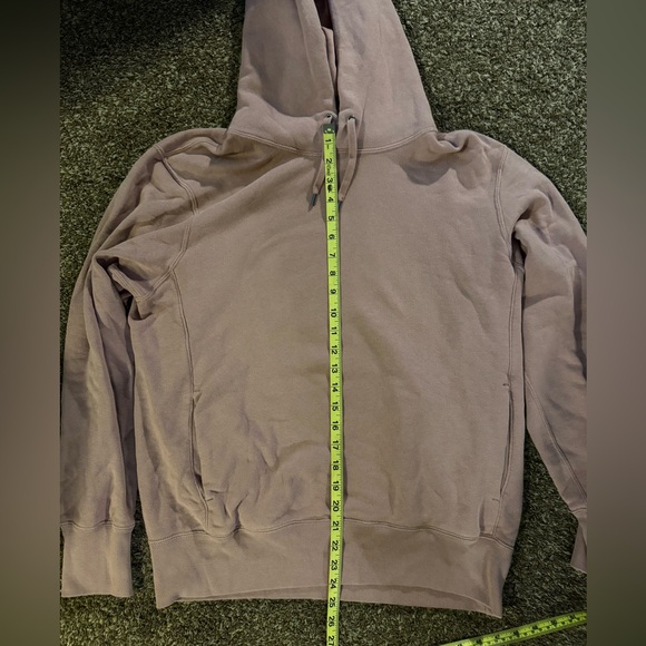 Uniqlo Men's Mauve Hoodie Sweater - Picture 3 of 4